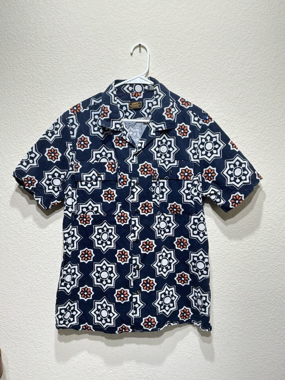 Levi’s Skateboarding Collection Short Sleeve Hawaiian Shirt Medium Blue Vintage